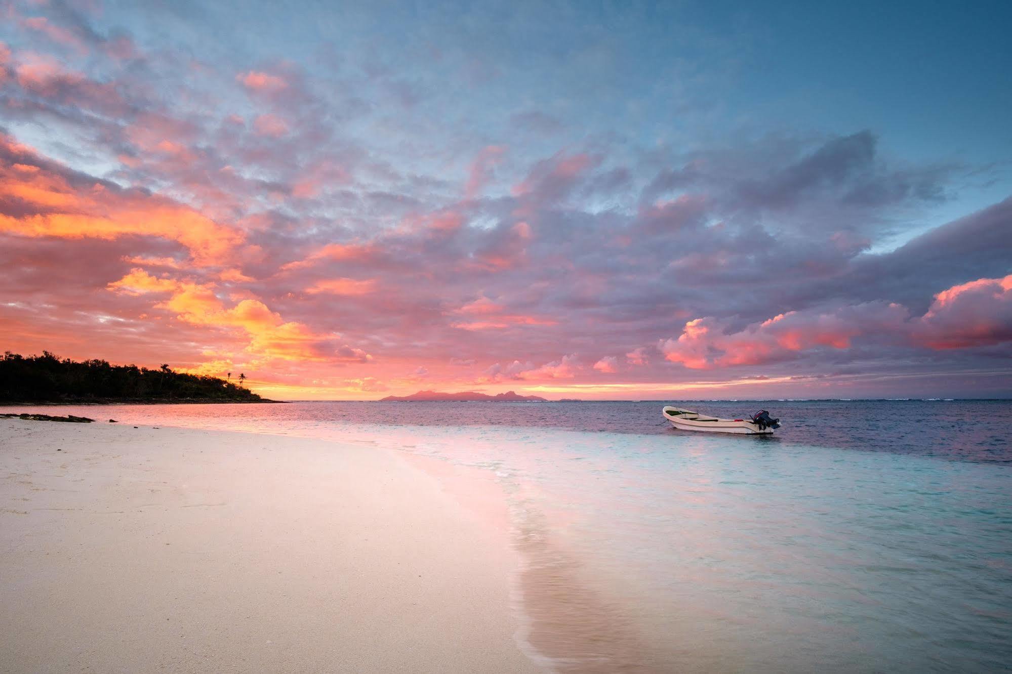Viwa Island Resort Luaran gambar